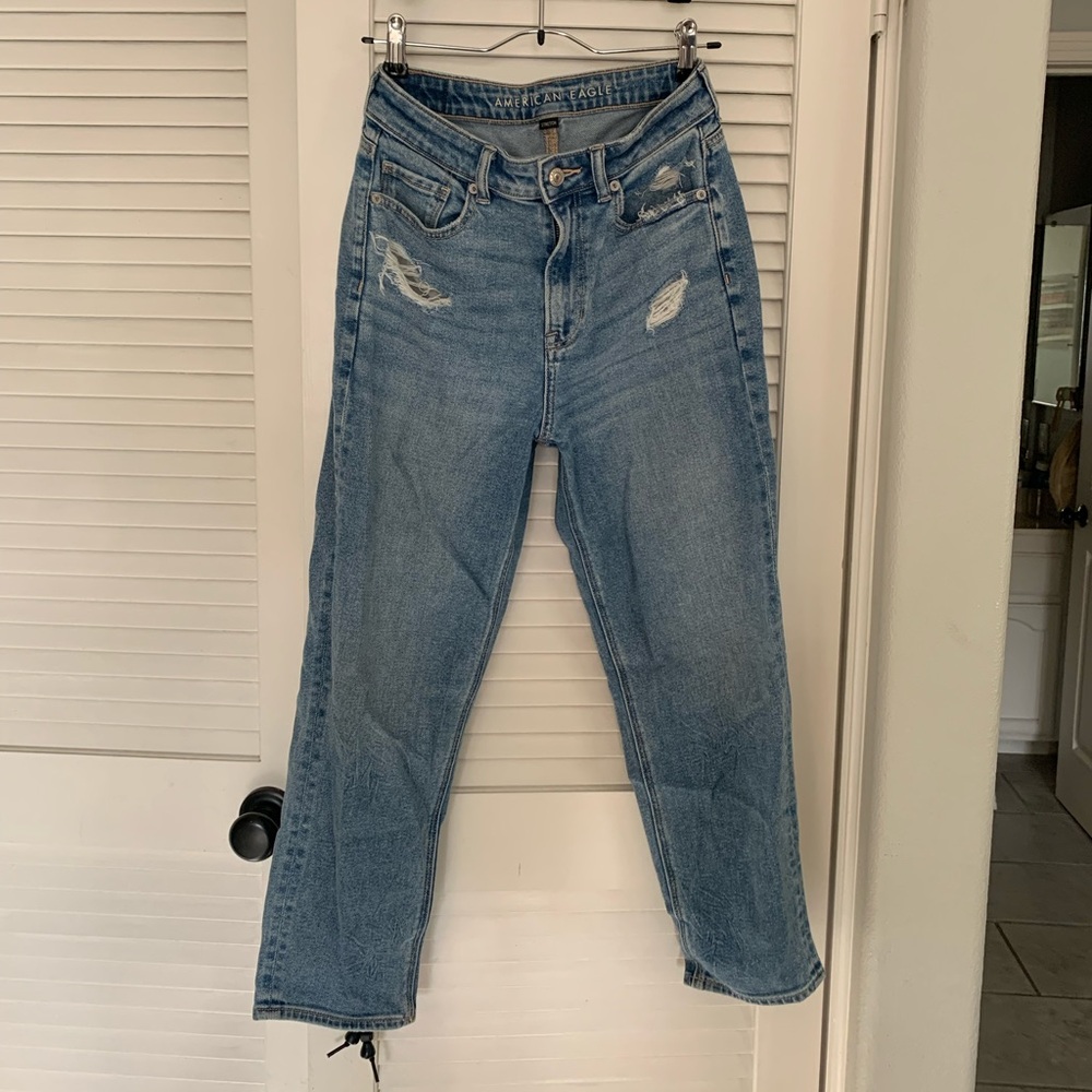 American Eagle Mom Straight Jean